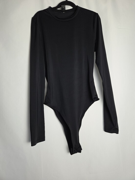 SHEIN Tops - Black Long Sleeve Bodysuit